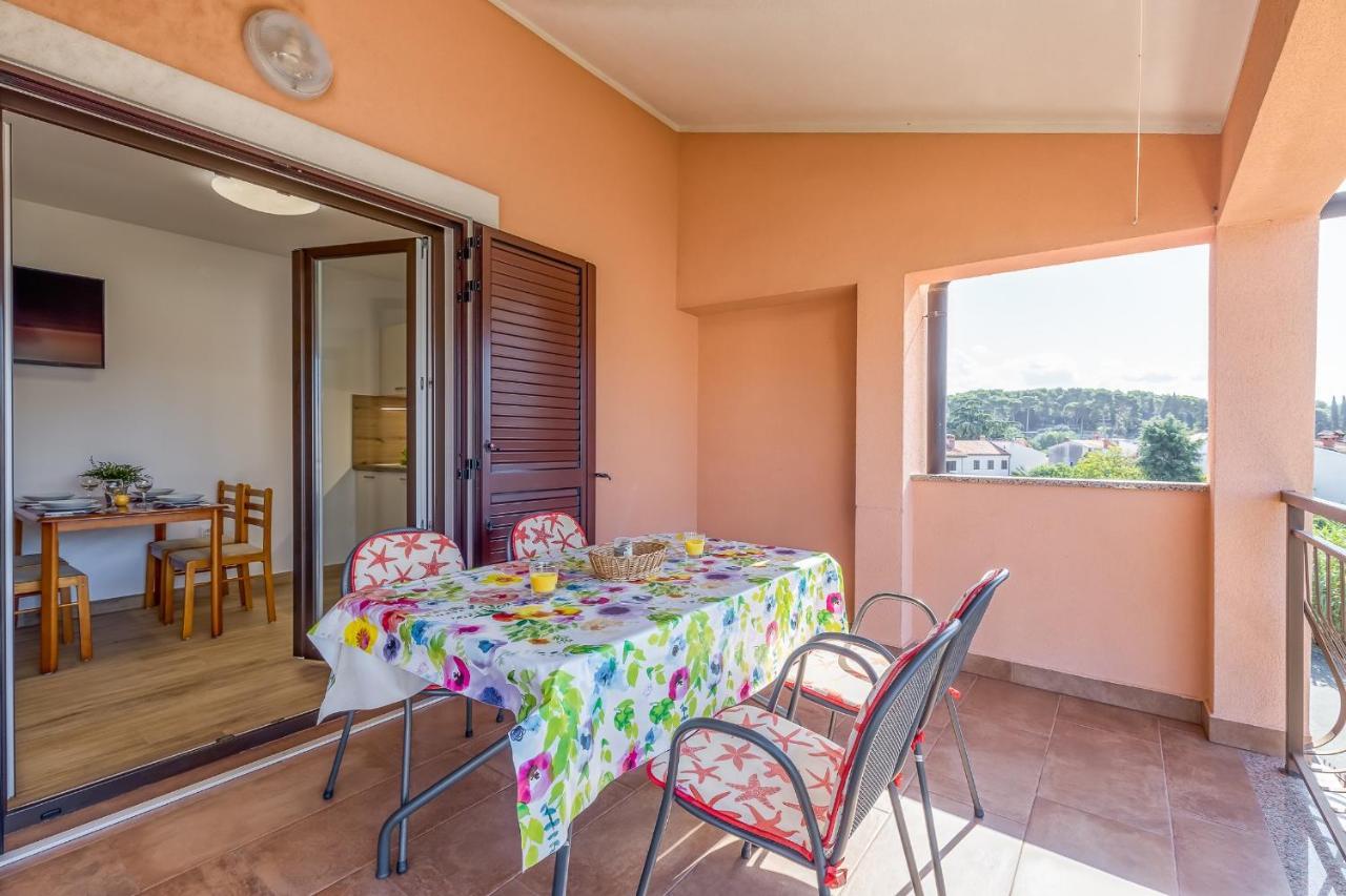 Apartment Complex Silva Rovinj Exterior photo