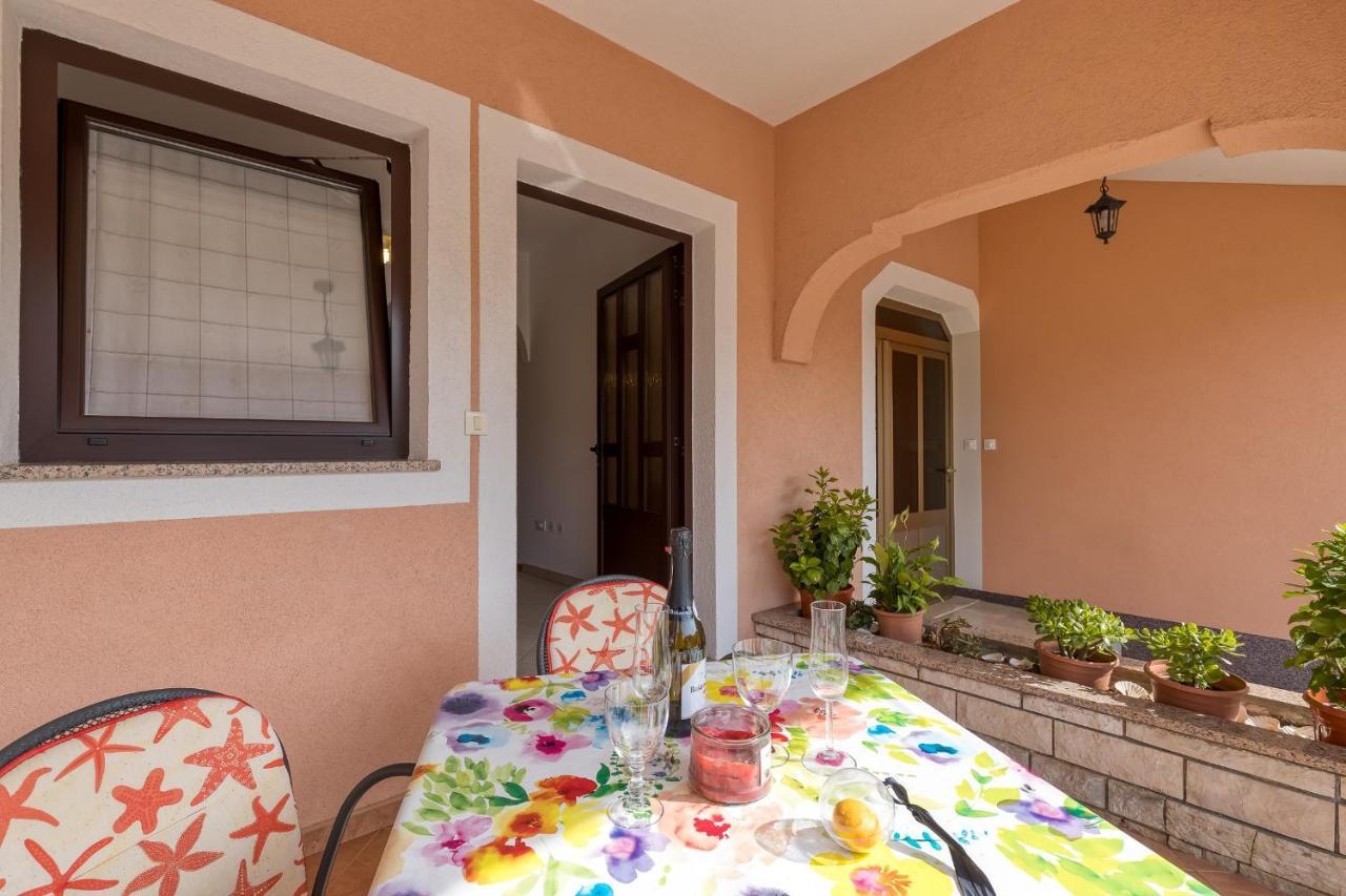 Apartment Complex Silva Rovinj Exterior photo
